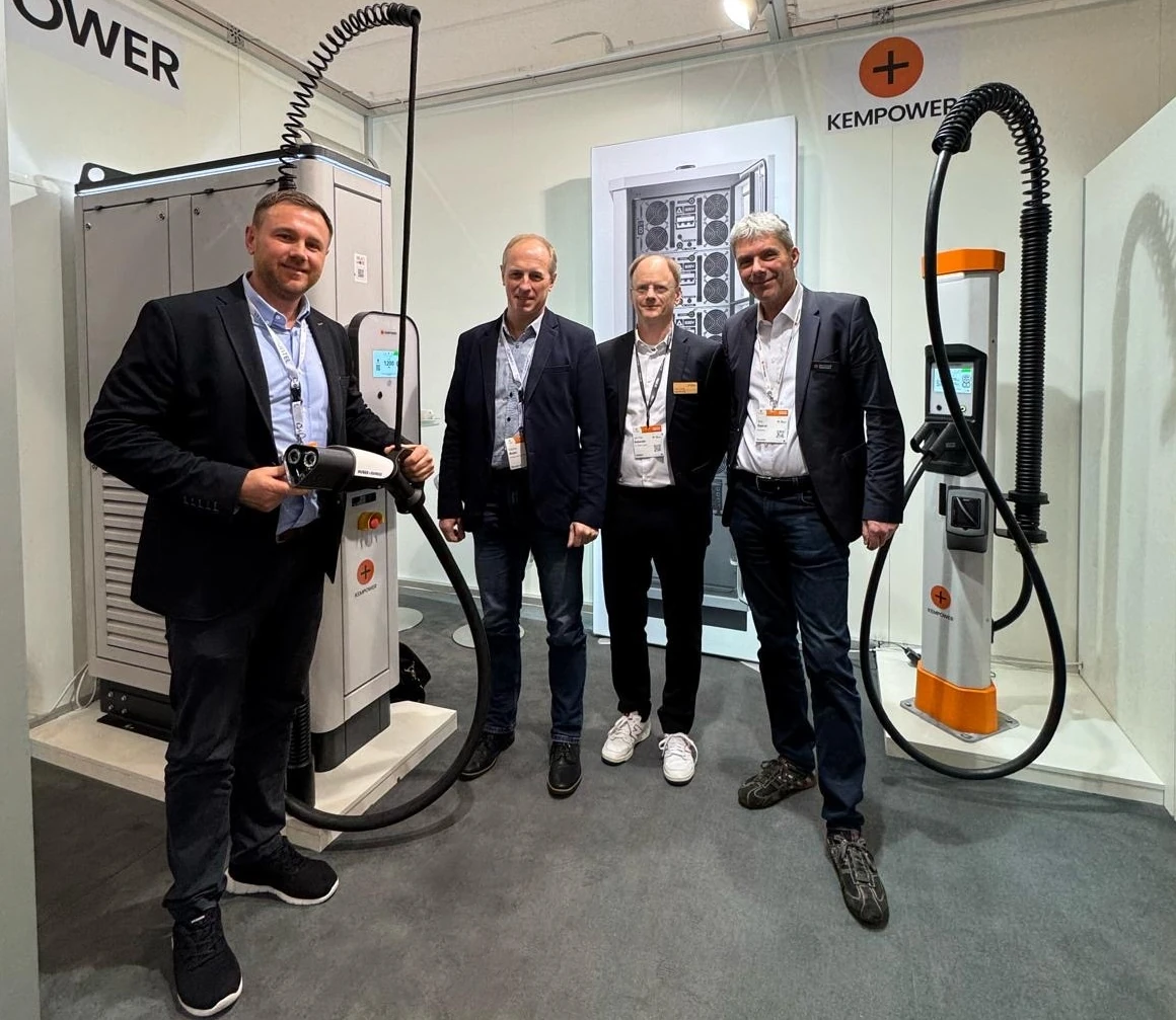 Ladestation für Elektroautos mit nachhaltigem Strom